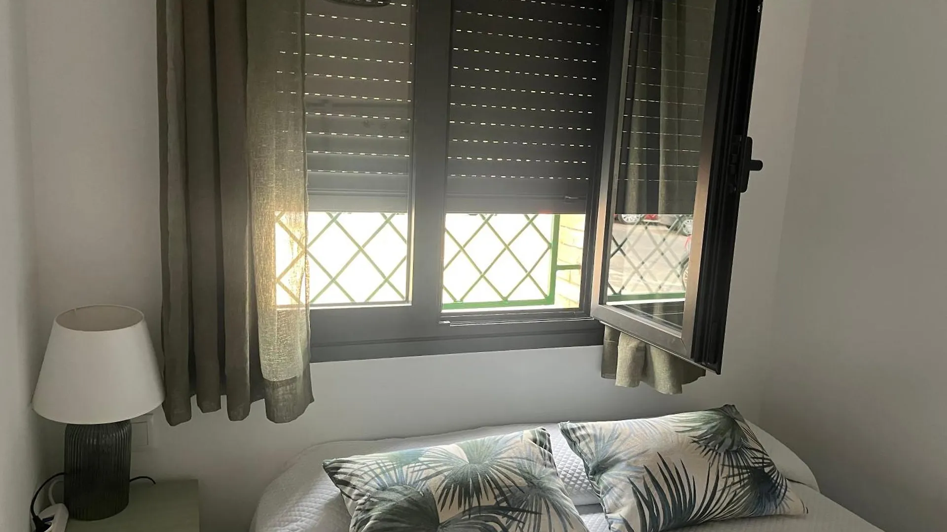 Luis Montoto Apartment Seville